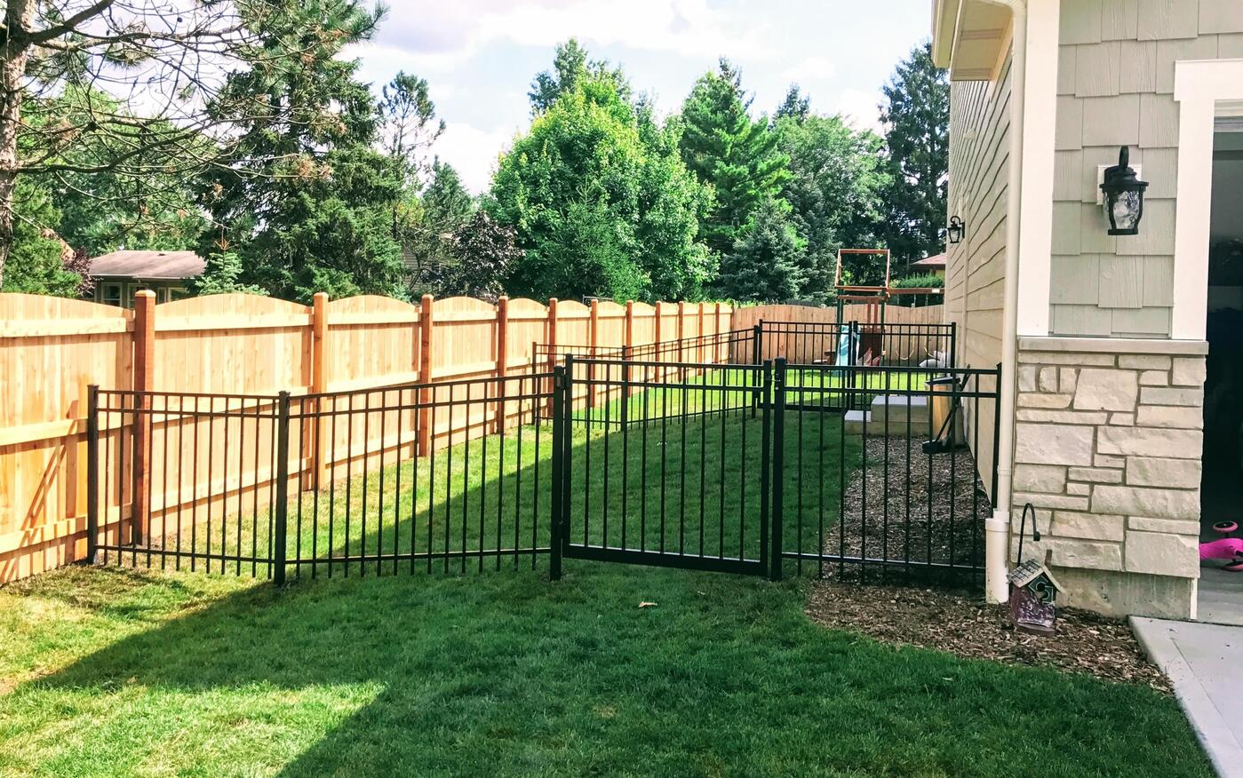 Fence contractor Antioch, Illinois, United States