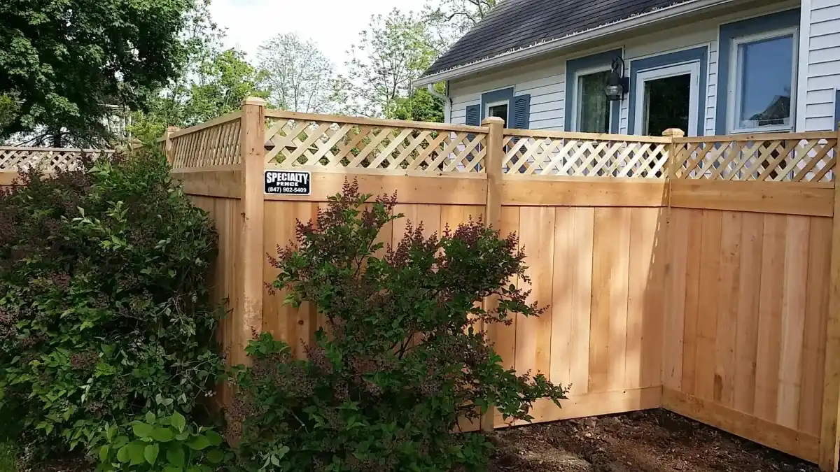 Wood privacy fence Antioch, Illinois, United States