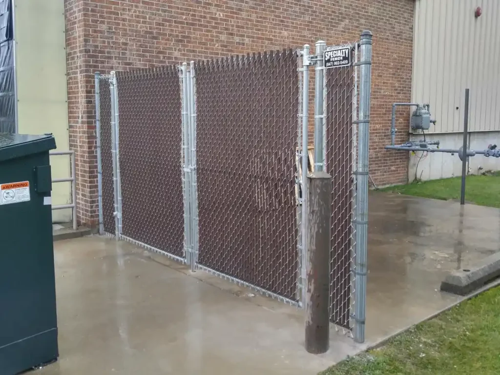 Chain link installation Antioch, Illinois, United States